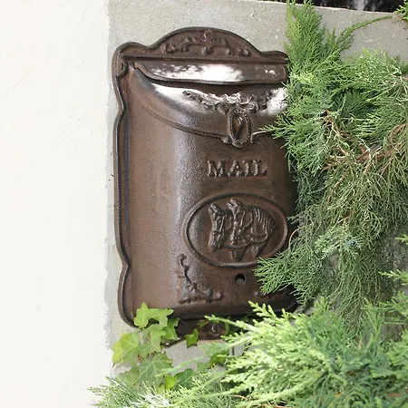 Pensiune Yankov's House