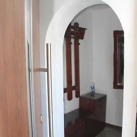 Pensiune Yankov's House